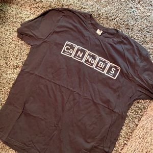 Cannabis t shirt xl